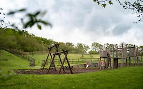 Honeysuckle Lodge Set In A Beautiful 24 Acre Woodland Holiday Park